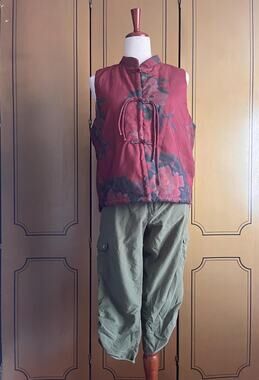 Quilted vest with Asian inspired details